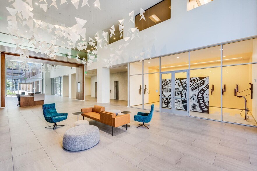 25 Metro Dr, San Jose, CA à louer - Photo du bâtiment - Image 2 de 15