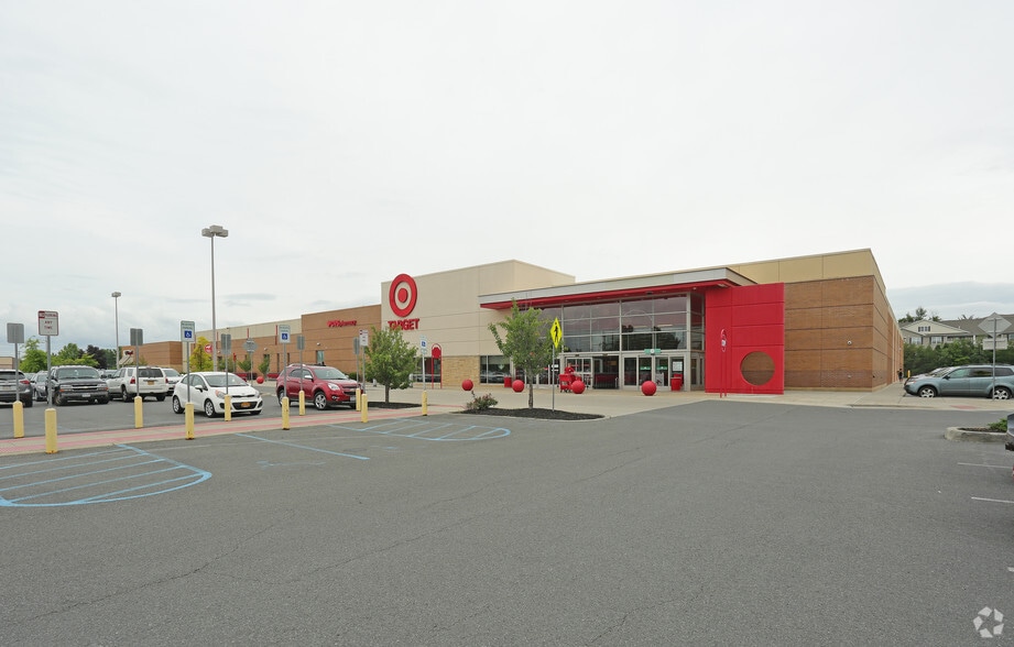 200-210 Saratoga Rd, Glenville, NY for lease - Building Photo - Image 2 of 11