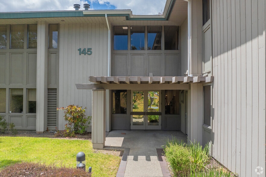 145 N Redwood Dr, San Rafael, CA for sale - Building Photo - Image 2 of 8