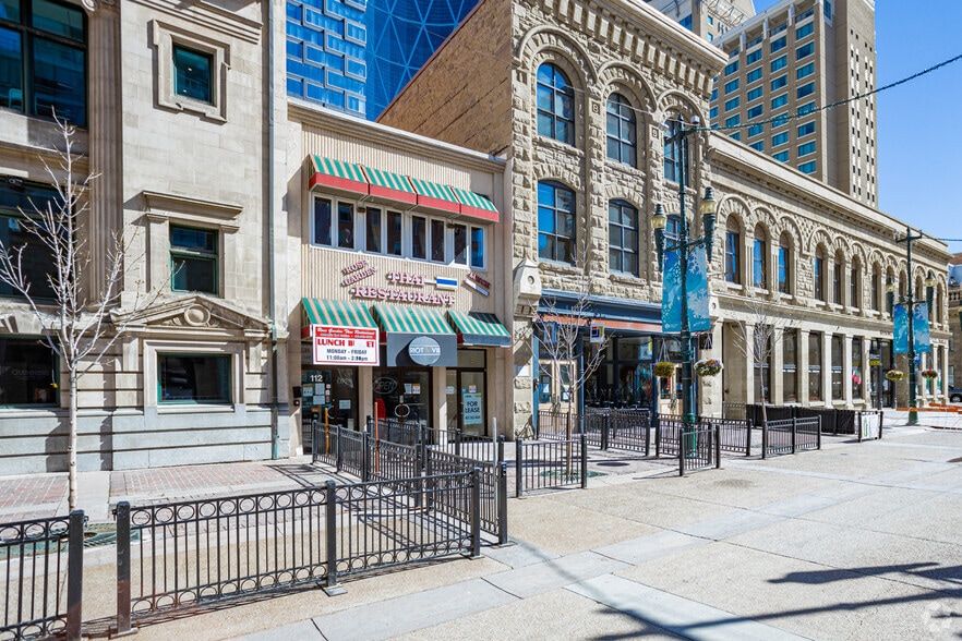 110 8th Ave SW, Calgary, AB for lease - Building Photo - Image 2 of 3