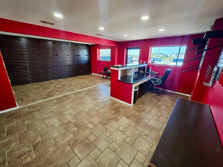 16299 Fm 1325, Austin, TX à louer - Photo du bâtiment - Image 2 de 15