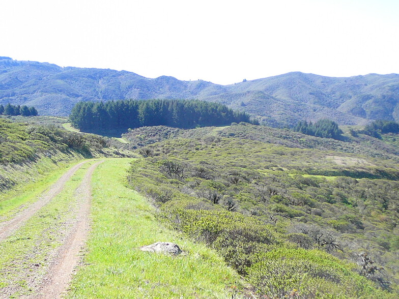 100 Weiler Ranch Road, Pacifica, CA à vendre - Photo du bâtiment - Image 1 de 1