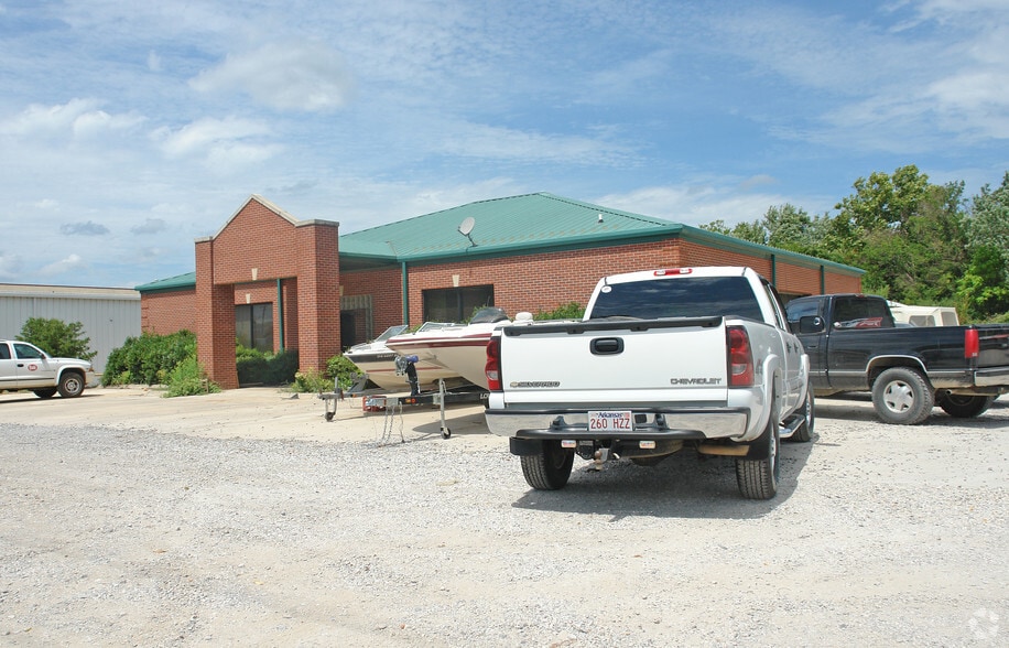 90 W Township St, Fayetteville, AR à louer - Photo du bâtiment - Image 2 de 2