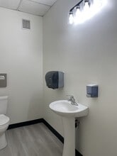 31620 Auto Center Dr, Lake Elsinore, CA for lease Interior Photo- Image 2 of 2