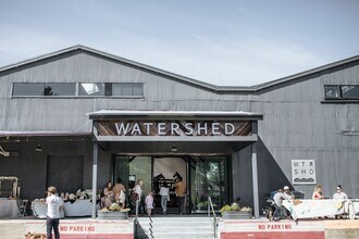 429 1st St, Petaluma, CA à louer Photo du bâtiment- Image 2 de 12