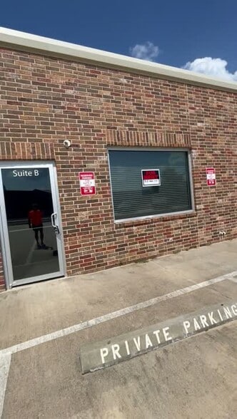 18015 FM 1488 Rd, Magnolia, TX à louer - Vidéo sur l’inscription commerciale - Image 2 de 21