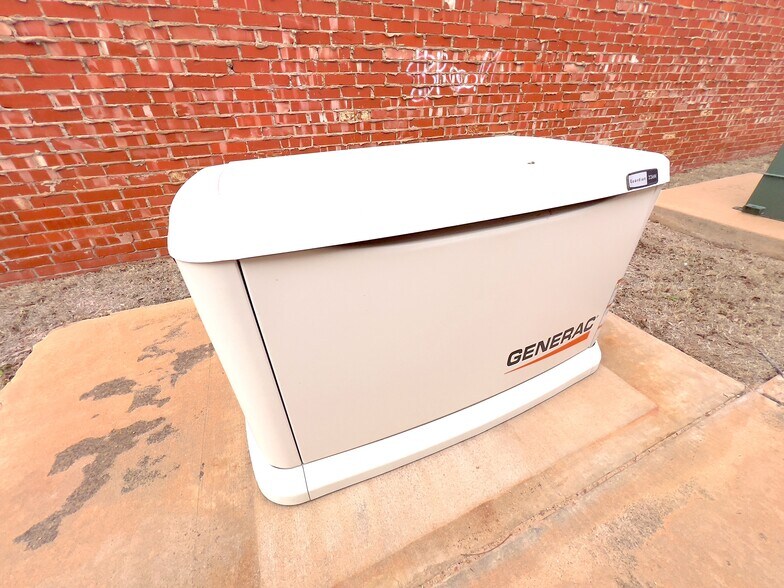 1015 E Broadway St, Altus, OK à louer - Autre - Image 3 de 12