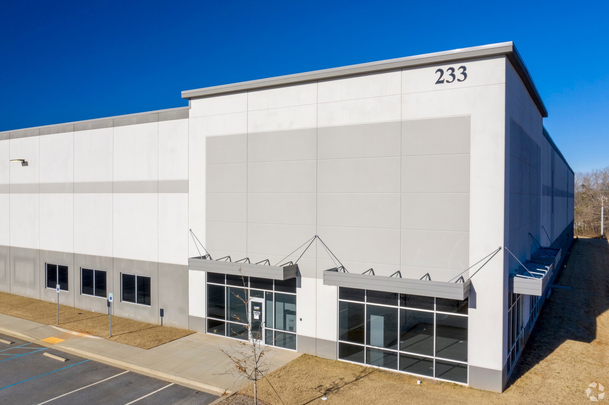 231-233 Apple Valley Rd, Duncan, SC for lease Building Photo- Image 1 of 7