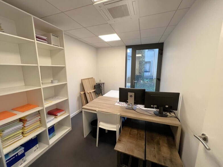 Bureau dans Nanterre à louer - Photo intérieure - Image 3 de 5