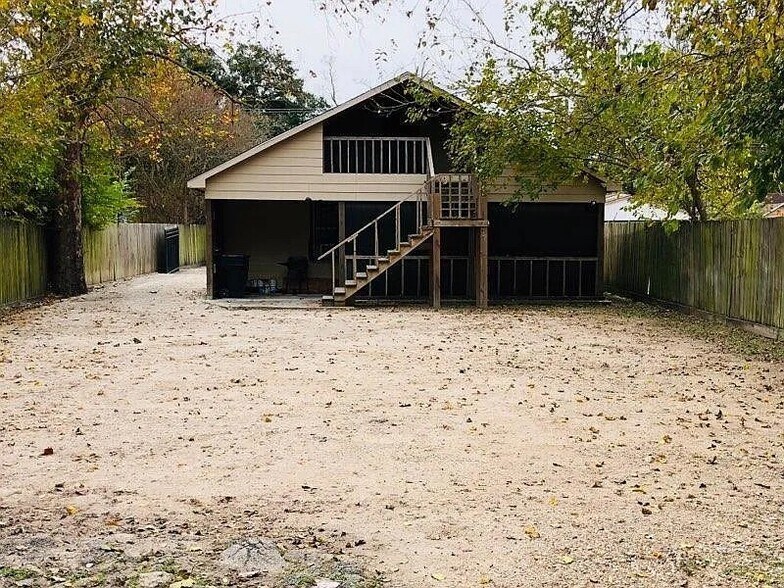 6516 W Montgomery Rd, Houston, TX à louer - Photo du bâtiment - Image 3 de 8