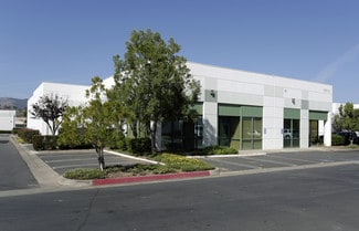 Plus de détails pour 570 Central Ave, Lake Elsinore, CA - Industriel à vendre