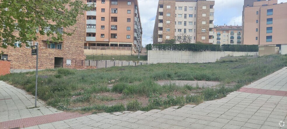 Avenida de los Derechos Humanos, 8, Ávila, Ávila for lease - Building Photo - Image 3 of 4
