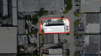 Plus de détails pour 2757-2761 W 77th Pl, Hialeah, FL - Industriel à vendre