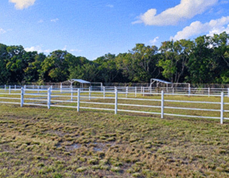 SW 134th Ave. 134th Ave, Miami, FL for sale - Primary Photo - Image 1 of 1