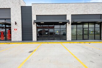 7241 Lawndale St, Houston, TX for lease Building Photo- Image 1 of 6