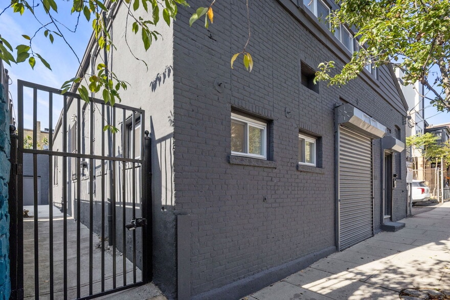 109-111 35th St, Union City, NJ for lease - Building Photo - Image 2 of 23