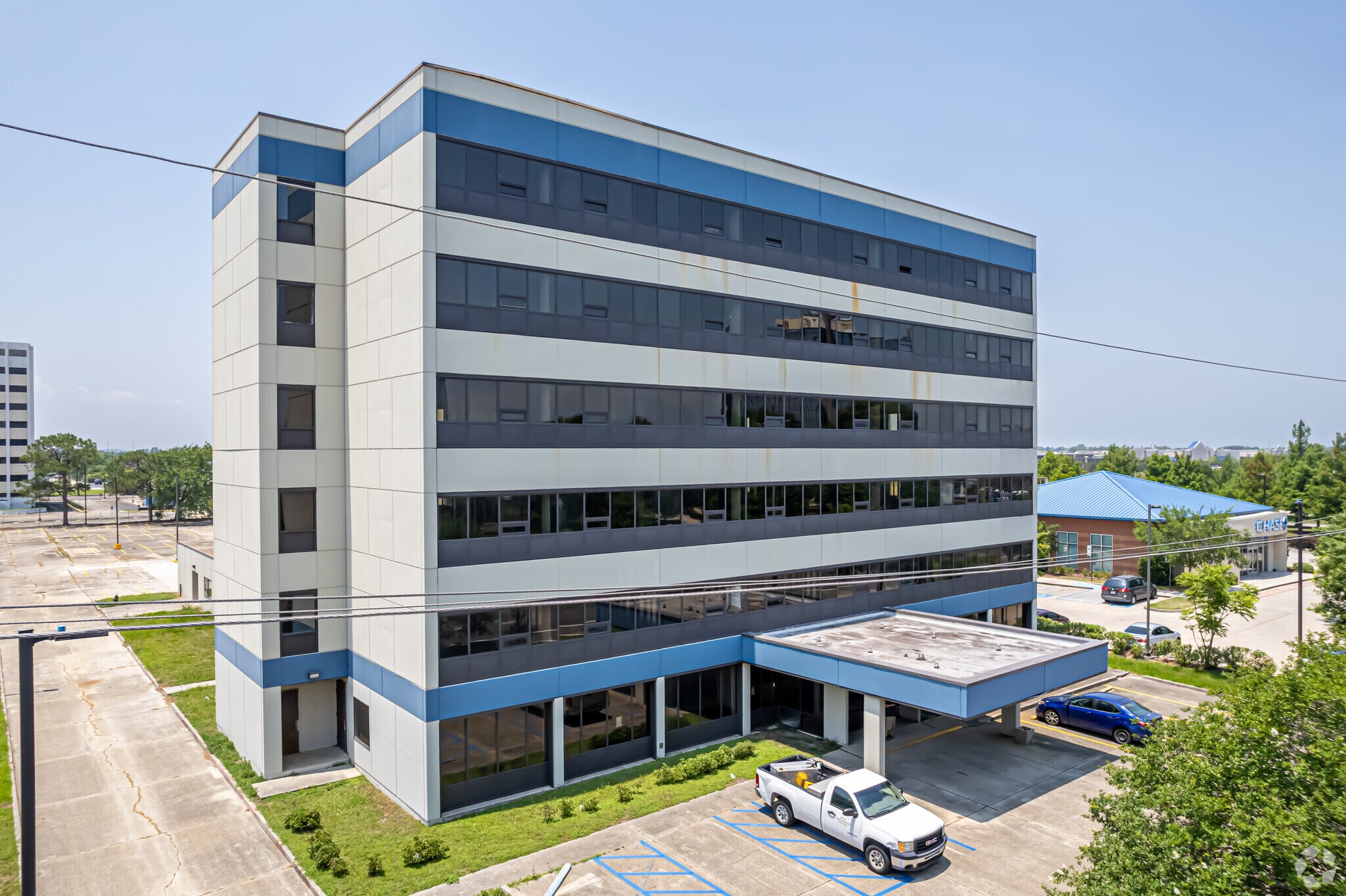 5650 Read Blvd, New Orleans, LA à louer Photo du bâtiment- Image 1 de 21