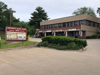 Plus de détails pour 8435 University Blvd, Clive, IA - Bureau à vendre