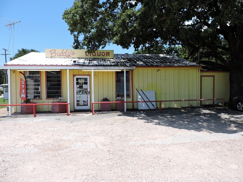 2324 W Main St, Gun Barrel City, TX à vendre - Photo du bâtiment - Image 2 de 12