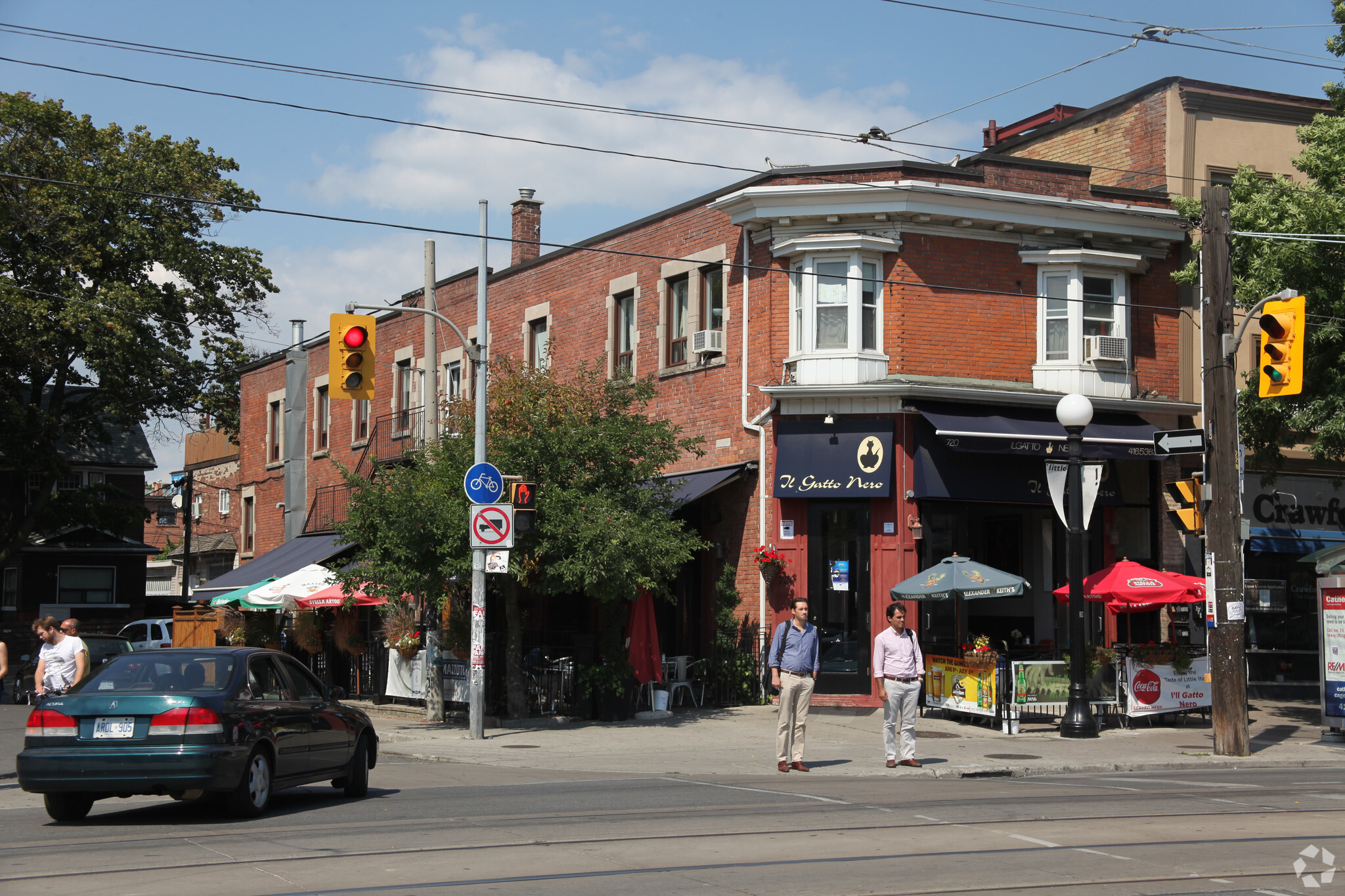 720 College St, Toronto, ON à vendre Photo principale- Image 1 de 1