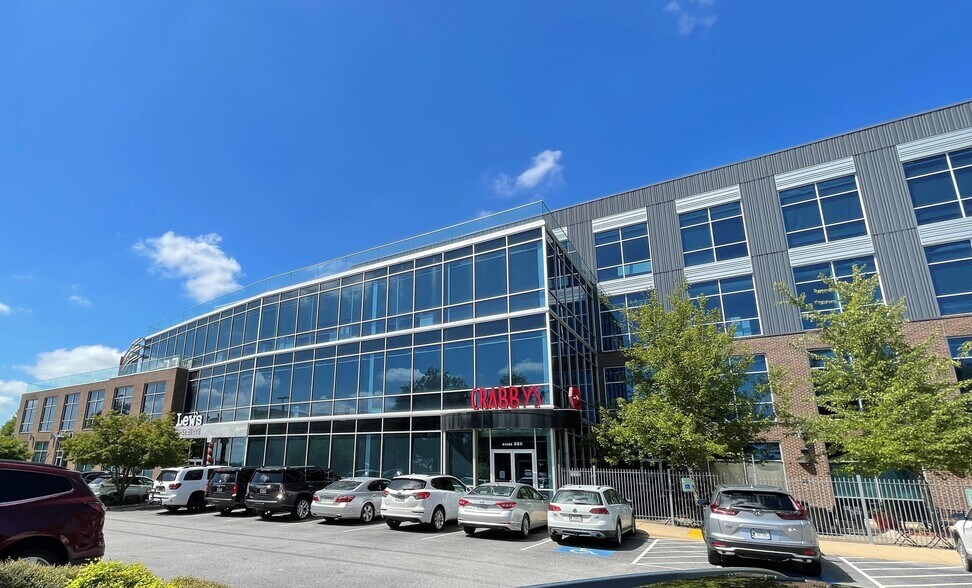 1800 S 52nd St, Rogers, AR à louer - Photo du bâtiment - Image 2 de 5