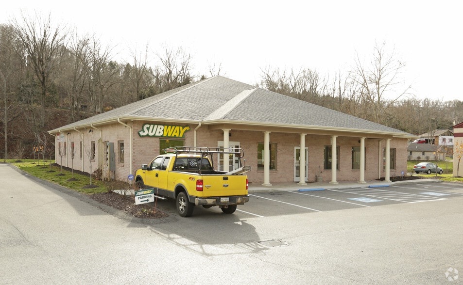 3441 Millers Run Rd, Cecil, PA for lease - Building Photo - Image 2 of 4