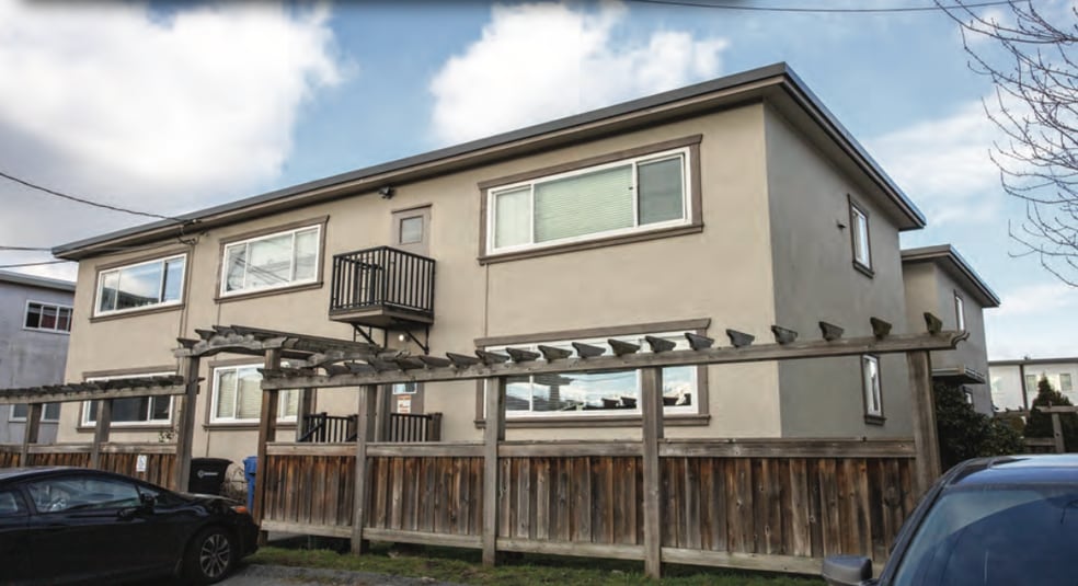 6822 Arcola St, Burnaby, BC à vendre - Photo du bâtiment - Image 2 de 3