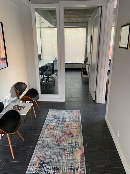 1202 Astoria Blvd, Astoria, NY à louer - Photo intérieure - Image 3 de 6