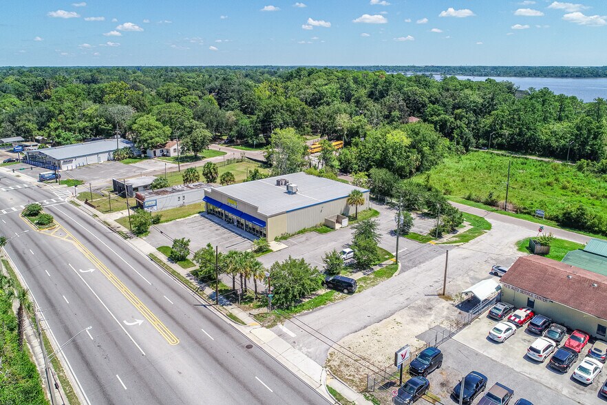 8807 Lem Turner Rd, Jacksonville, FL à vendre - Photo du bâtiment - Image 3 de 3
