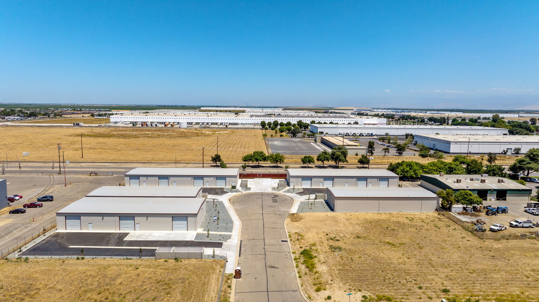 Nevada Industrial Center portfolio of 5 properties for sale on LoopNet.ca Building Photo- Image 1 of 4
