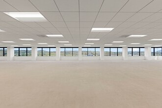 3131 Camino del Rio N, San Diego, CA for lease Interior Photo- Image 2 of 8