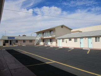 Plus de détails pour 831 N China Lake Blvd, Ridgecrest, CA - Services hôteliers à vendre