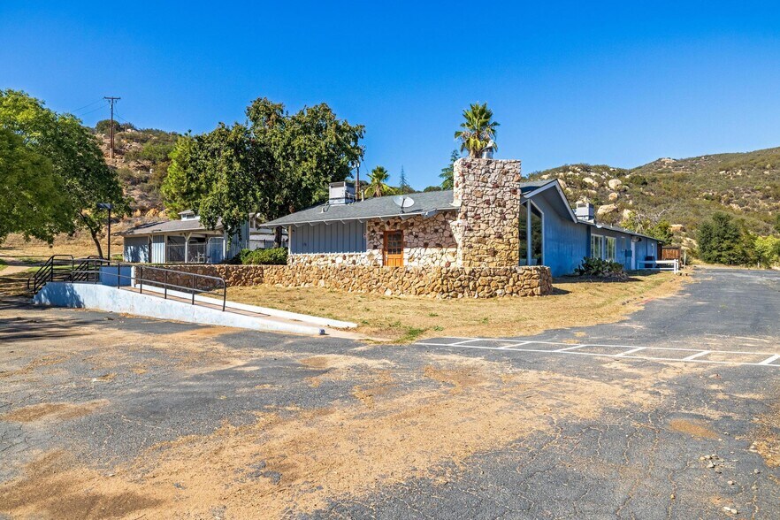 35065 Highway 79, Warner Springs, CA à vendre - Photo du bâtiment - Image 2 de 54