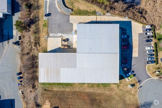 129 Oakpark Dr, Mooresville, NC - AERIAL  map view