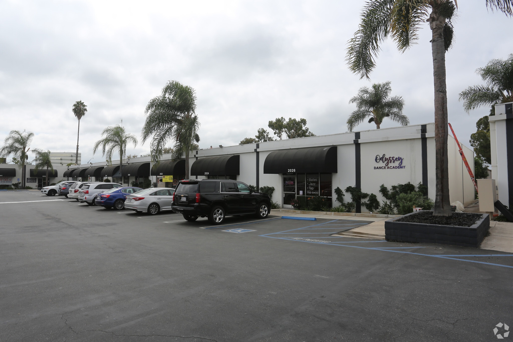 2000-2026 Quail St, Newport Beach, CA for lease Building Photo- Image 1 of 7