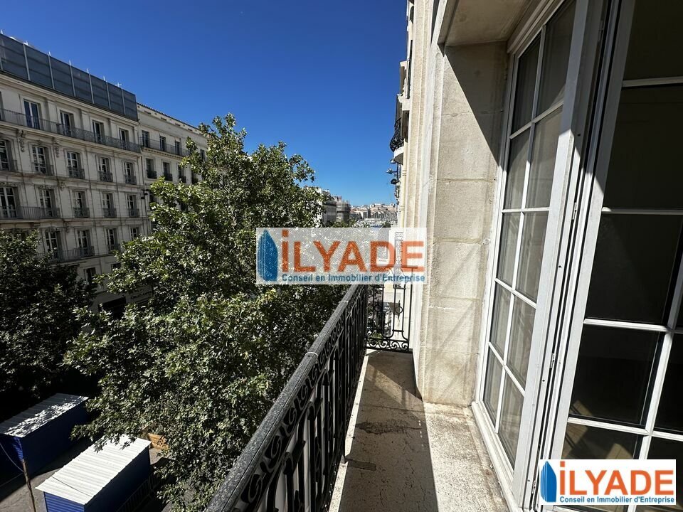 Bureau dans Marseille à louer Photo du bâtiment- Image 1 de 13