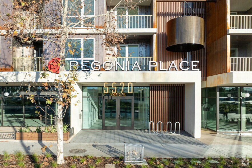 5570 Rosemead Blvd, Temple City, CA à louer - Photo du bâtiment - Image 3 de 101