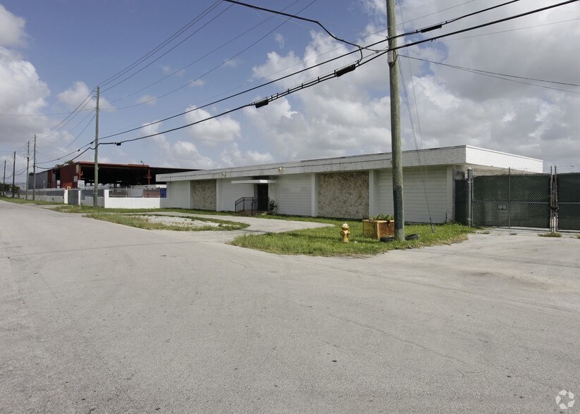 1001 NW 72nd St, Miami, FL à vendre - Photo principale - Image 1 de 14