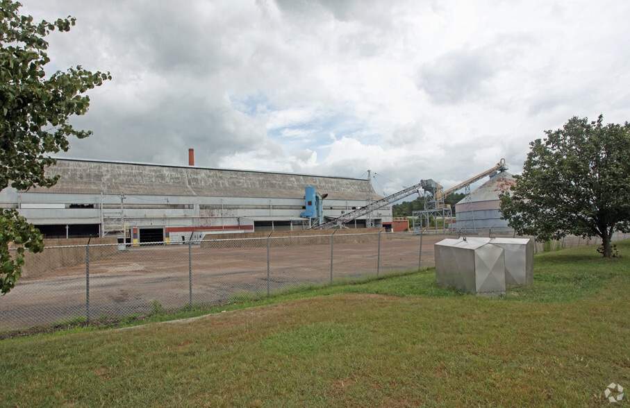 791 Santa Fe Pike, Columbia, TN for lease - Building Photo - Image 2 of 2