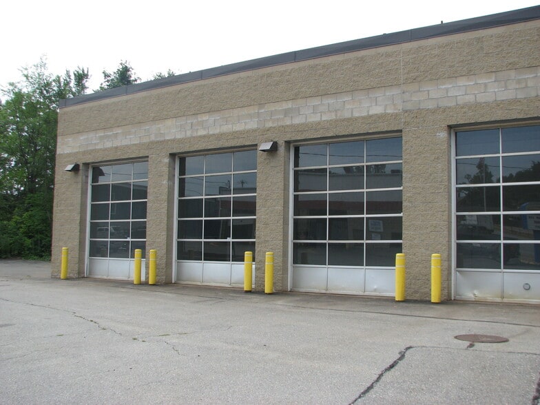 7 Donlan St, Gardner, MA for sale - Building Photo - Image 3 of 24
