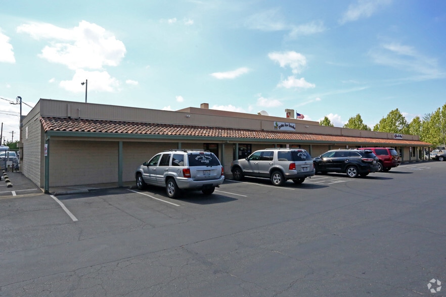 765-771 Plumas St, Yuba City, CA for lease - Building Photo - Image 2 of 10