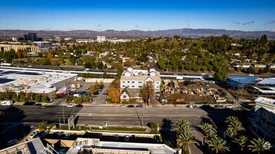 20631 Ventura Blvd, Woodland Hills, CA - AERIAL  map view