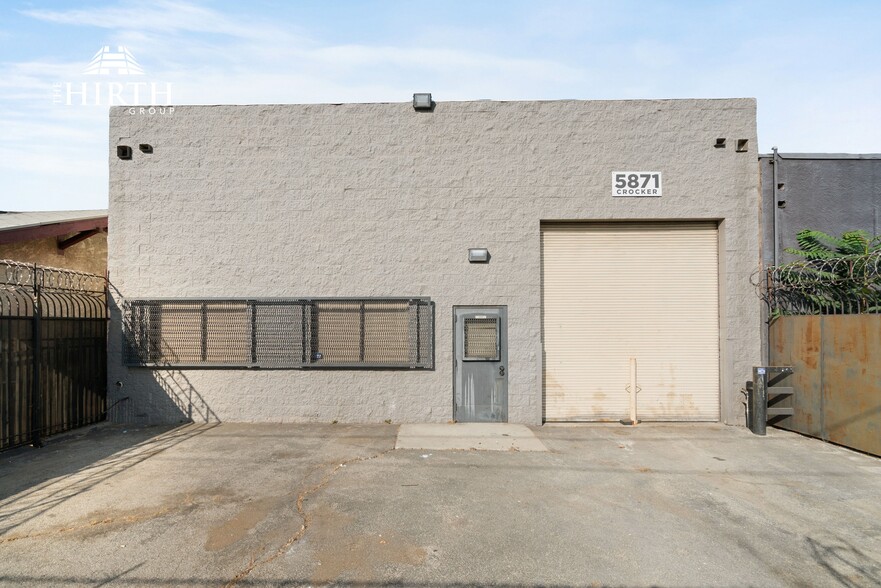 5871 Crocker St, Los Angeles, CA for lease - Building Photo - Image 2 of 29