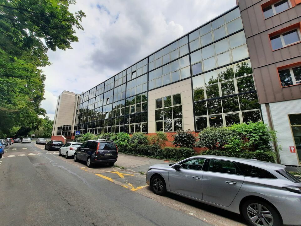 Office in Rouen for lease Building Photo- Image 1 of 16