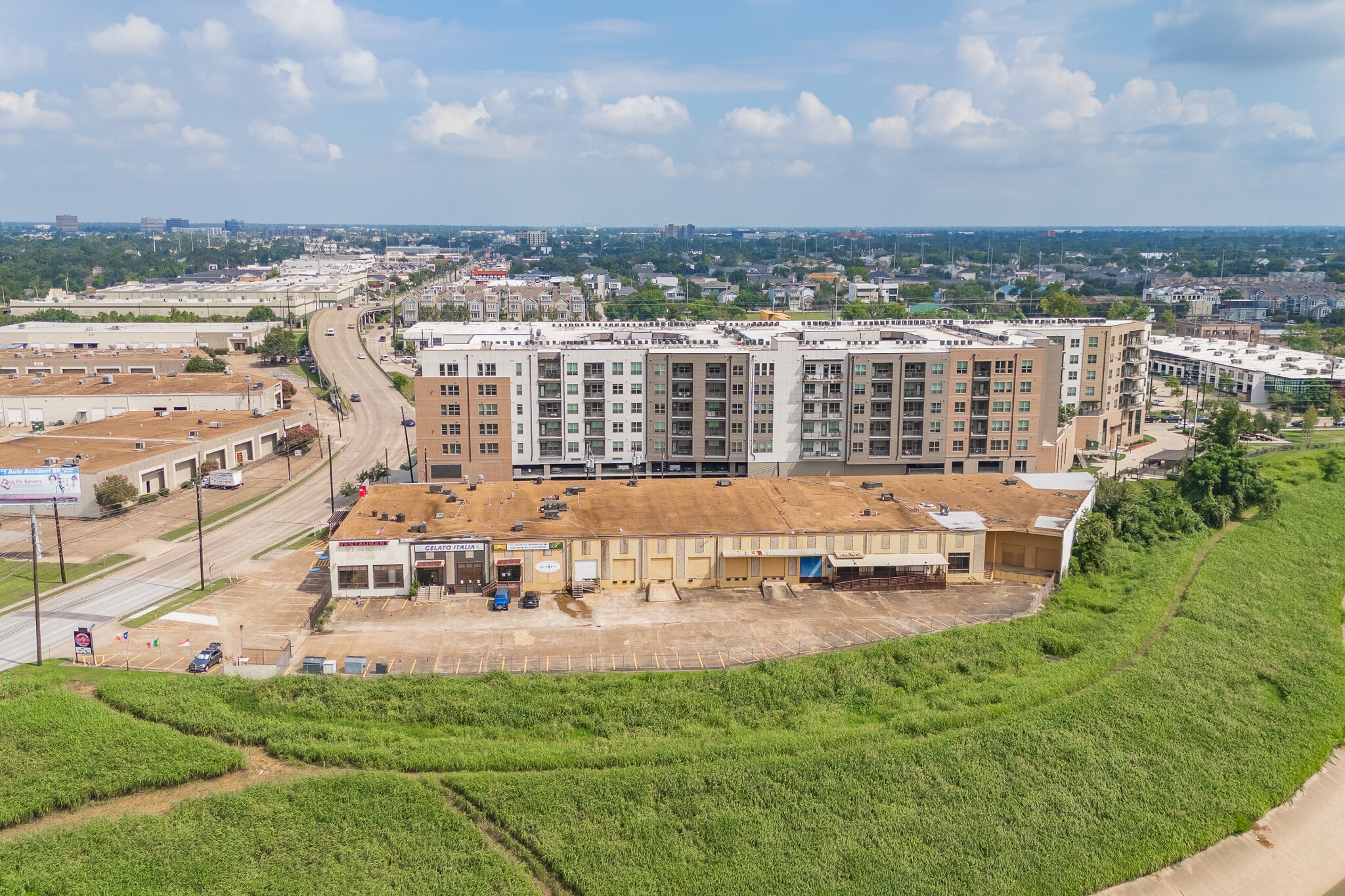 500 N Shepherd Dr, Houston, TX for sale Building Photo- Image 1 of 25