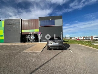 Plus de détails pour Local d'activités à louer