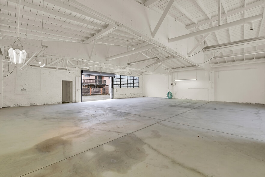 2860 38th Ave, Oakland, CA à vendre - Photo du bâtiment - Image 3 de 18