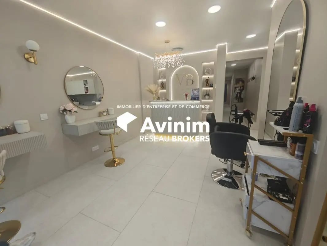 Flex in Nice for sale Interior Photo- Image 1 of 12