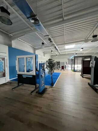 More details for Retail for Lease