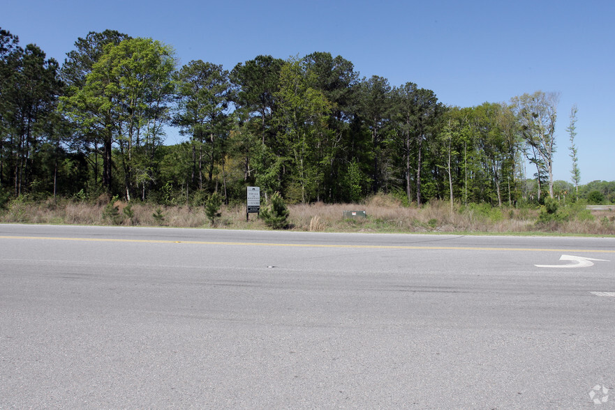 140 Buck Island Rd, Bluffton, SC for sale - Primary Photo - Image 1 of 1